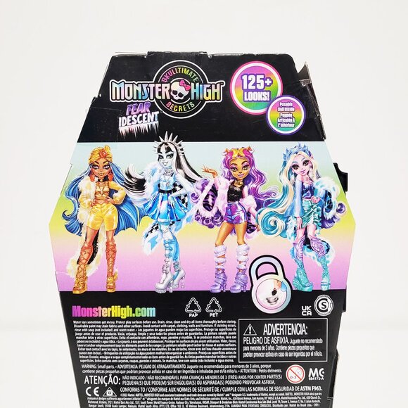 Monster High Skulltimate Secret Fearidescent Draculaura Doll - NRFB - Picture 5 of 5